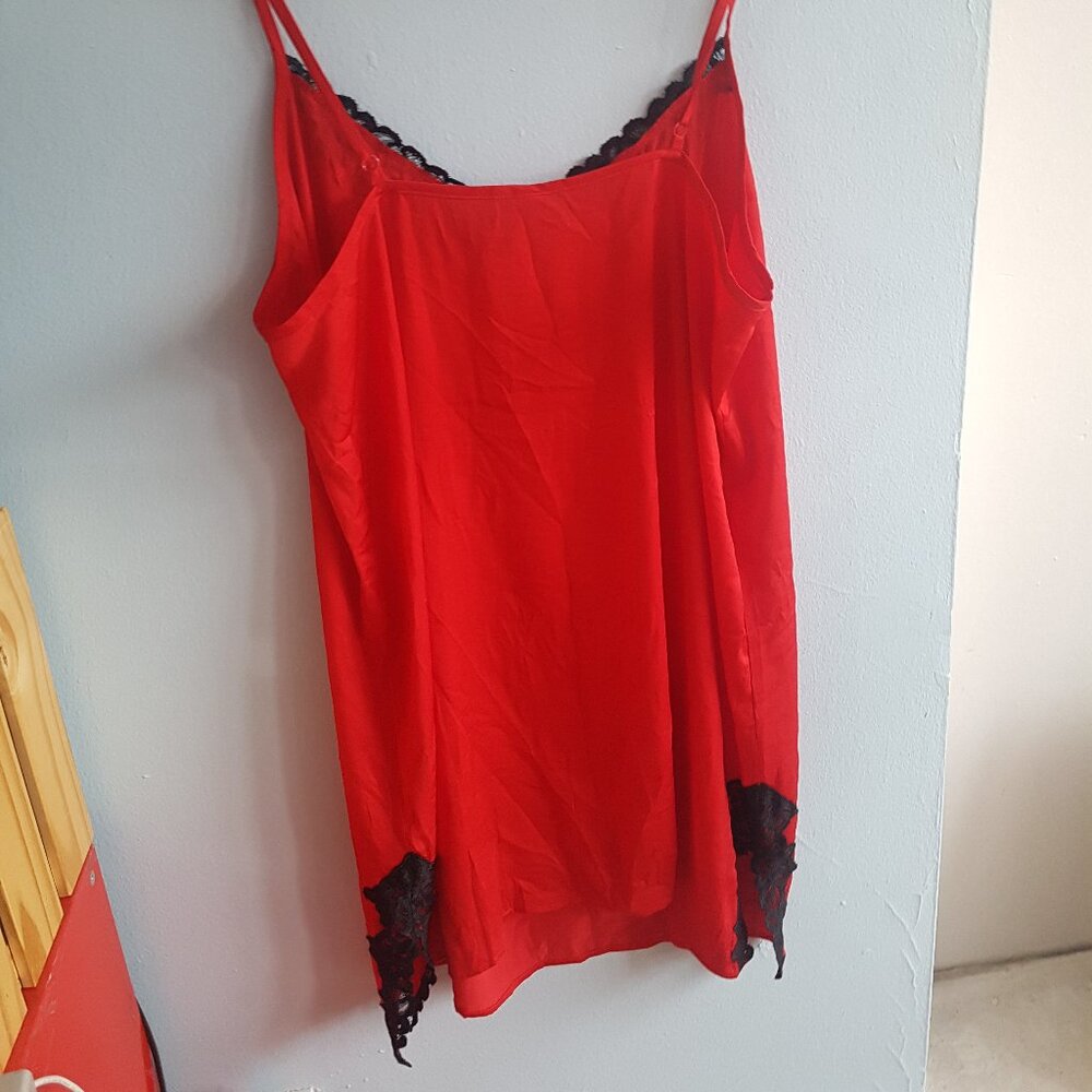 Forever 21 plus red and black Slip/ Slip dress 2XL - Picture 3 of 8